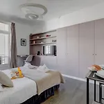 376 Suite Crillon - Superbe Appartement A Paris
